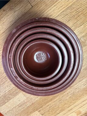 Set of 4 Stackable Nesting Ceramic Bowls in Deep Brown